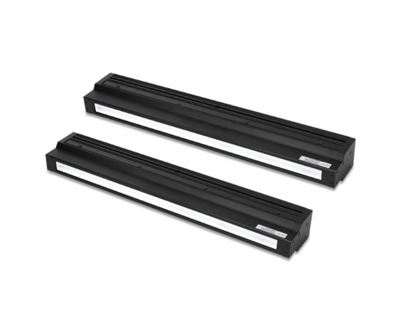 自然冷卻線光源